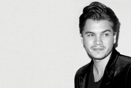 emilehirsch081201_560